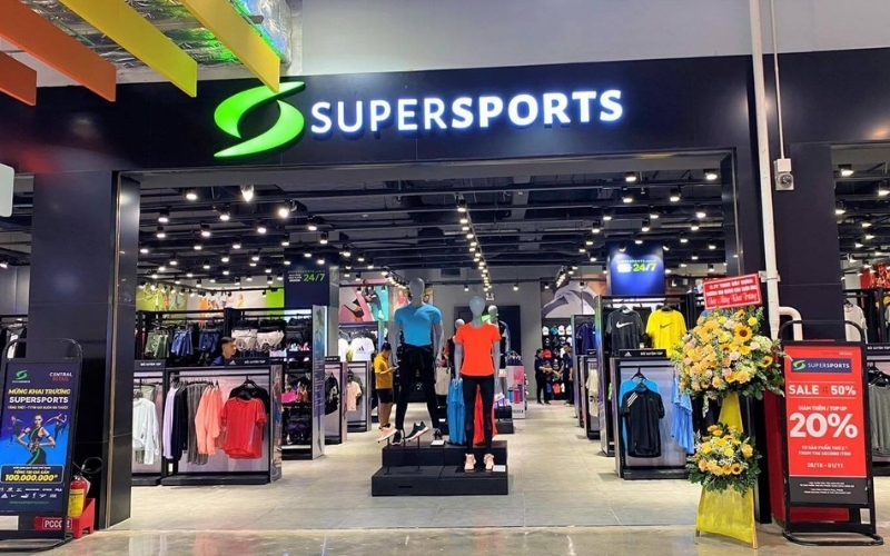 cửa hàng quần áo thể thao Supersports