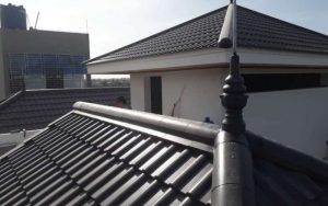 Khoảng cách giữa các li tô