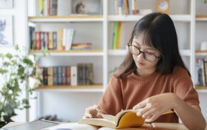 Trau dồi kiến thức vững chắc