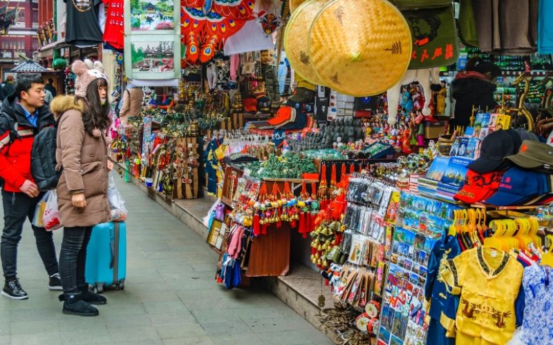 đi ghép cùng các tiểu thương khác